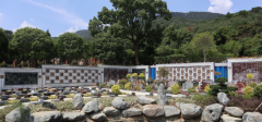 一壁藏春秋，方寸寄长思